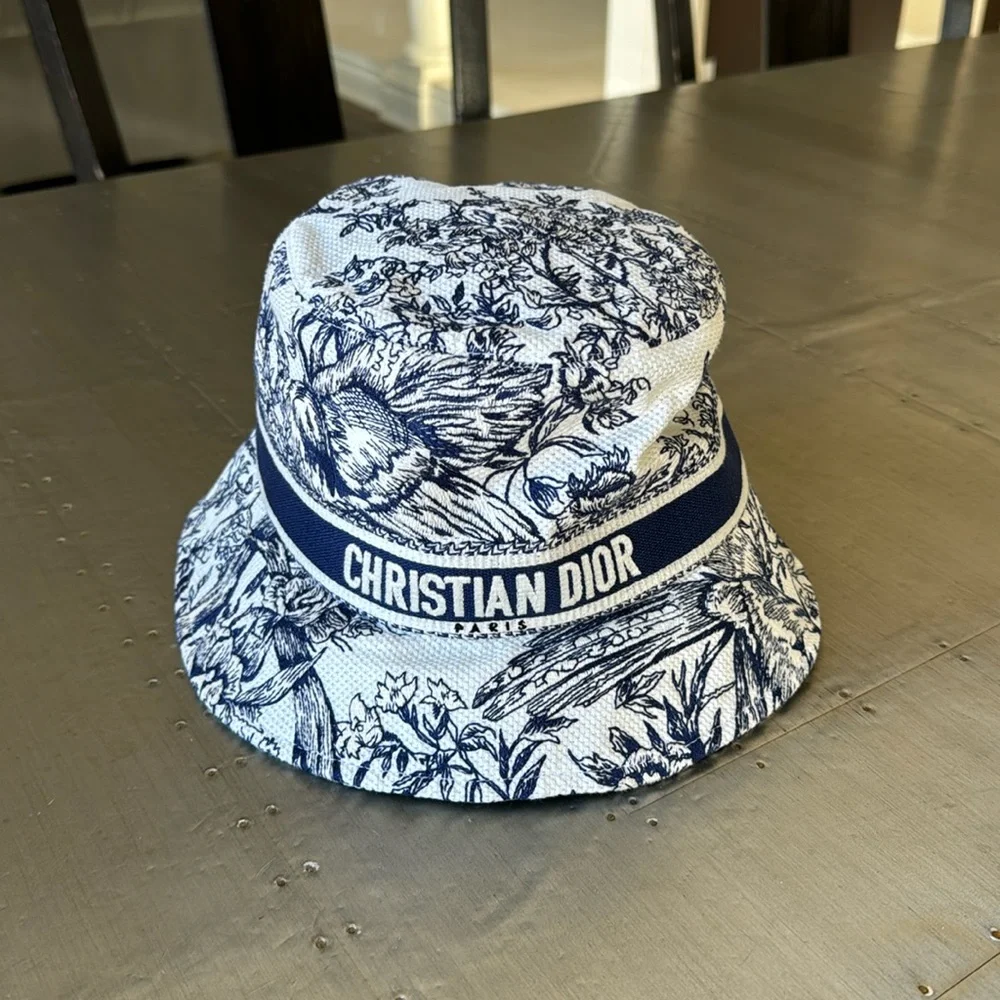 Christian Dior NEW beach hat blue white Bobby jardin cap sz 59 with dustbag
